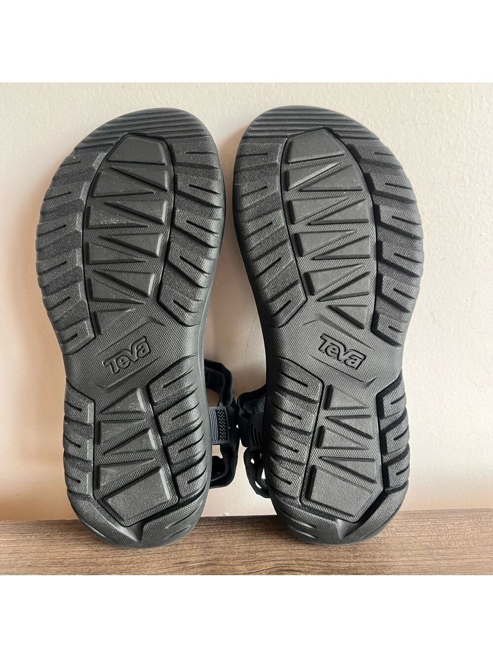 TEVA Hurricane XLT2 Men's Sandal Size 10 NEW #B1540A - Picture 8 of 9
